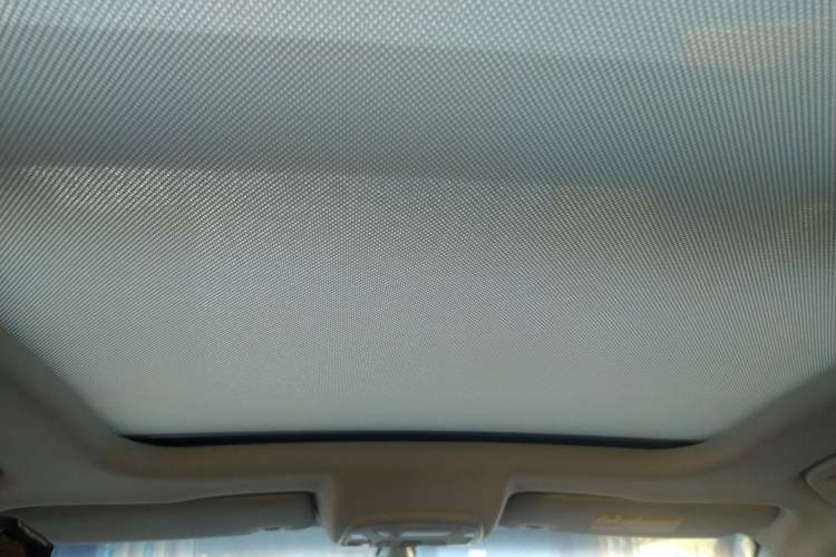 Used Zotye SR7 2017 1.5T CVT Cube Dream Edition Headliner