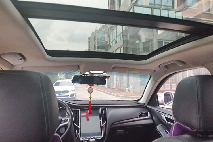 Used Zotye SR7 2017 1.5T CVT Cube Dream Edition Headliner