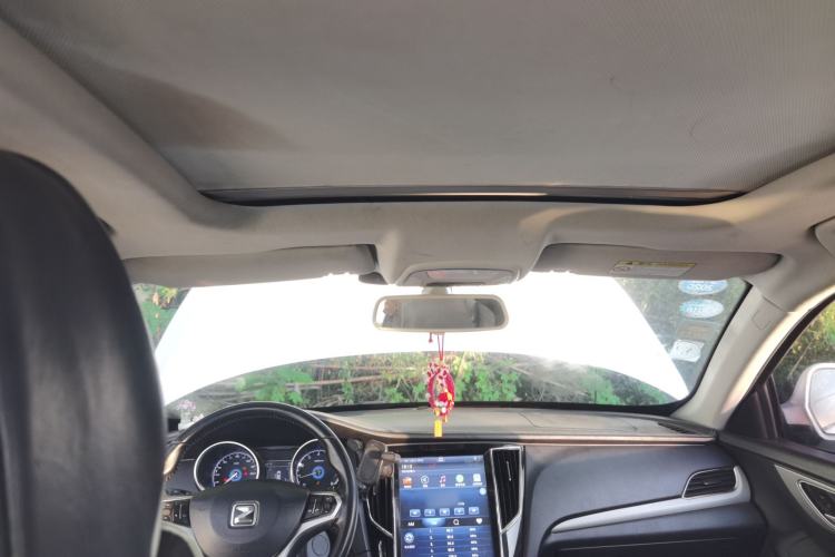 Used Zotye SR7 2017 1.5T Manual Cube Dream Edition Headliner