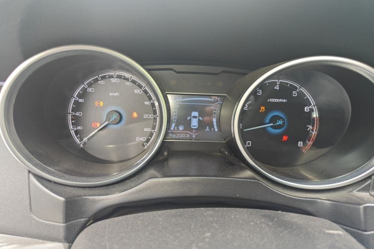 Used Zotye SR7 2017 1.5T CVT Cube Dream Edition Instrument Cluster