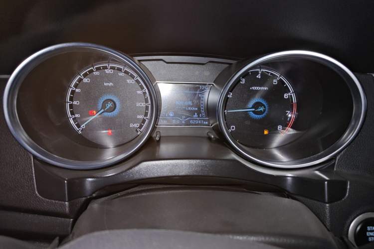 Used Zotye SR7 2017 1.5T CVT Cube Dream Edition Instrument Cluster