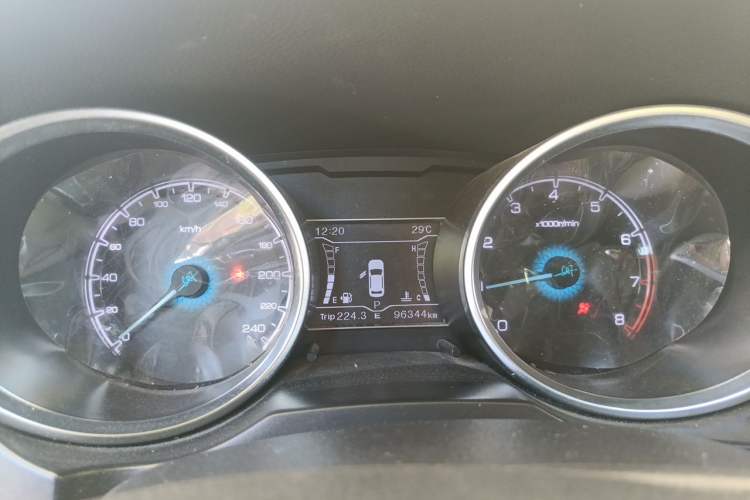 Used Zotye SR7 2017 1.5T CVT Cube Dream Edition Instrument Cluster