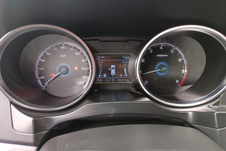 Used Zotye SR7 2017 1.5T CVT Cube Heart Edition Instrument Cluster