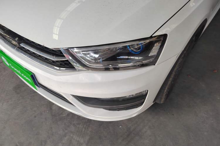 Used Zotye SR7 2017 1.5T CVT Cube Dream Edition Left Front Headlight