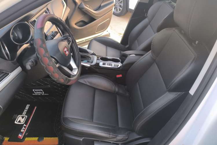 Used Zotye SR7 2017 1.5T CVT Cube Road Edition Left Front Seat