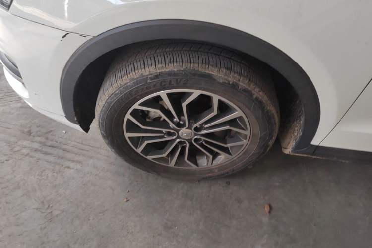 Used Zotye SR7 2017 1.5T CVT Cube Dream Edition Left Front Wheel Hub