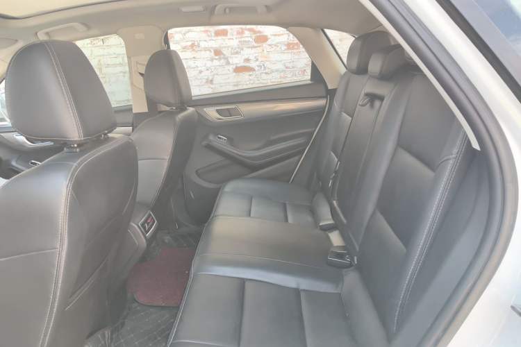 Used Zotye SR7 2017 1.5T CVT Cube Dream Edition Left Rear Seat