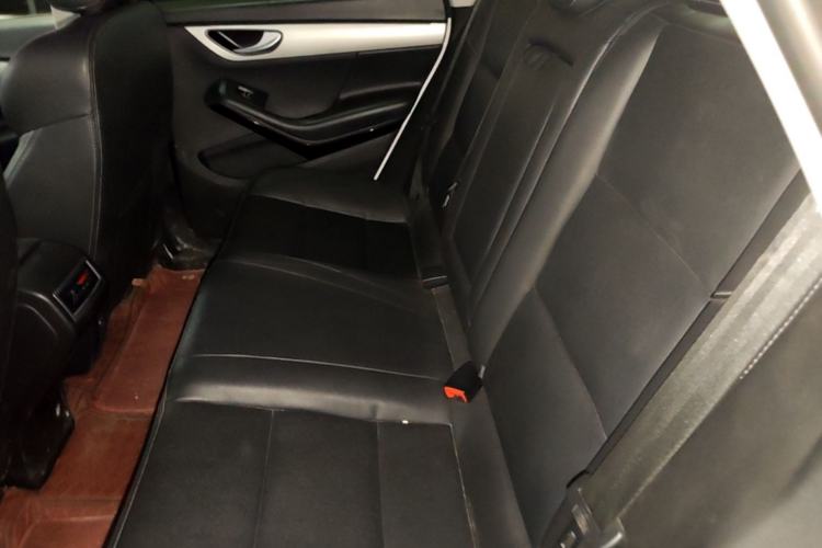 Used Zotye SR7 2017 1.5T Manual Cube Road Edition Left Rear Seat