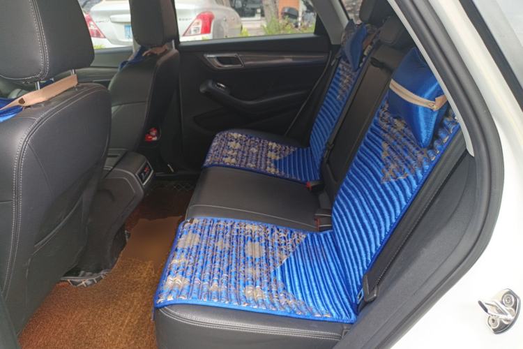 Used Zotye SR7 2017 1.5T CVT Cube Heart Edition Left Rear Seat