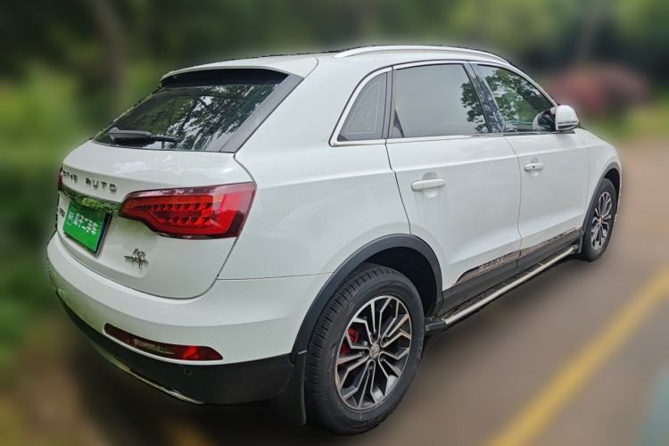 Used Zotye SR7 2017 1.5T CVT Cube Heart Edition Rear Right 45 Deg