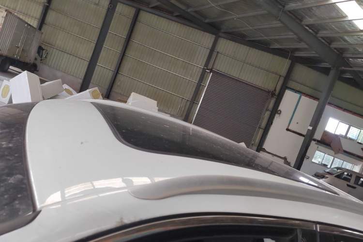 Used Zotye SR7 2017 1.5T CVT Cube Dream Edition Roof