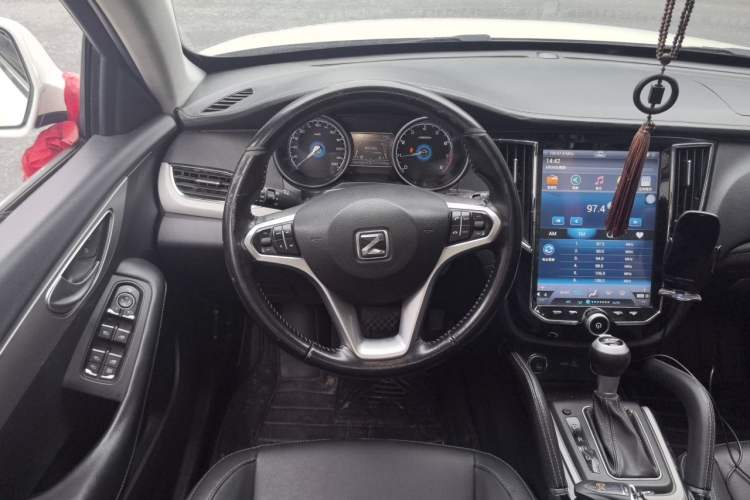 Used Zotye SR7 2017 1.5T CVT Cube Dream Edition Steering Wheel