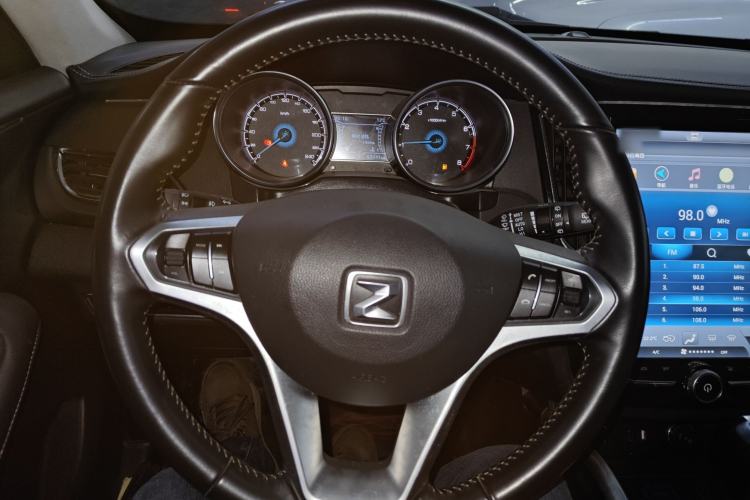 Used Zotye SR7 2017 1.5T CVT Cube Dream Edition Steering Wheel