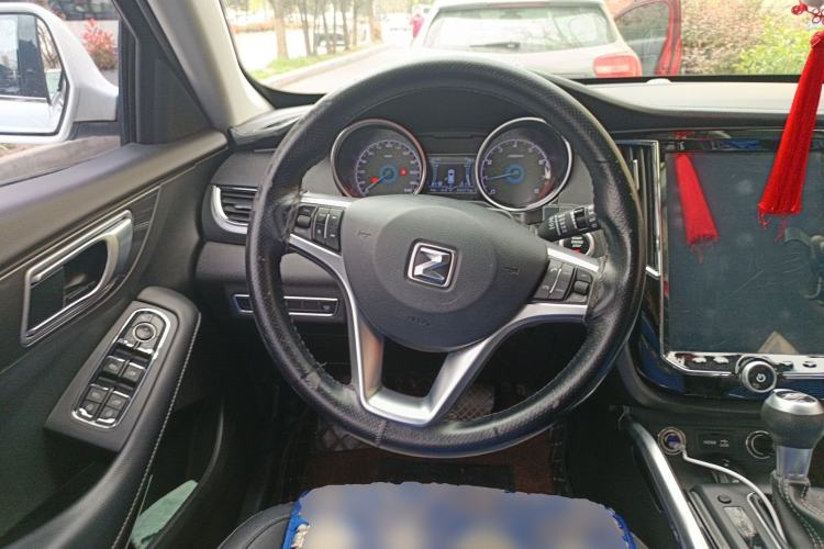 Used Zotye SR7 2017 1.5T CVT Cube Heart Edition Steering Wheel