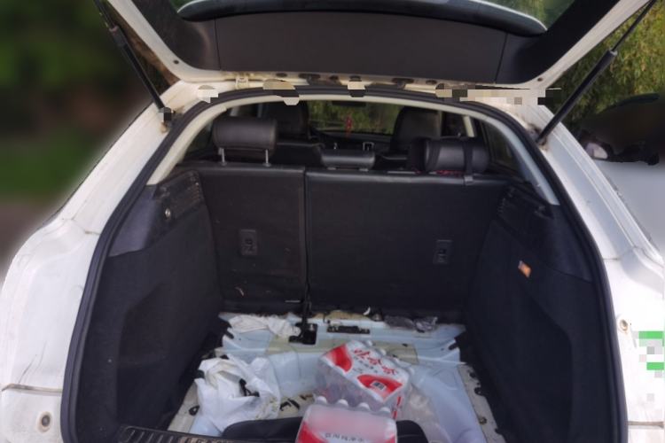 Used Zotye SR7 2017 1.5T Manual Cube Dream Edition Trunk