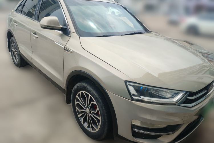 Used Zotye SR7 2017 1.5T CVT Cube Dream Edition Front Right 45 Deg