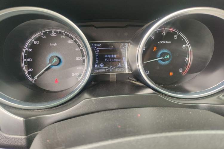 Used Zotye SR7 2017 1.5T CVT Cube Dream Edition Odometer Close Up