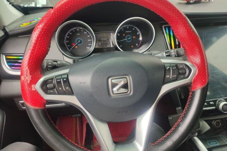 Used Zotye SR7 2017 1.5T CVT Cube Dream Edition Steering Wheel