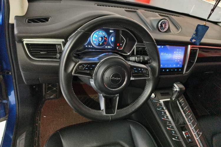 Used Zotye SR9 2017 2.0T Automatic Ultimate Dream Edition Steering Wheel
