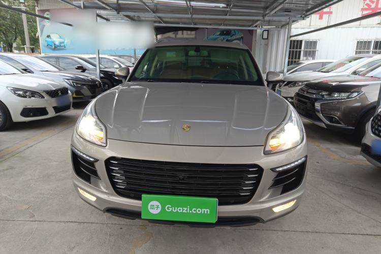 Used Zotye SR9 2017 2.0T Automatic Ultimate Dream Edition Front