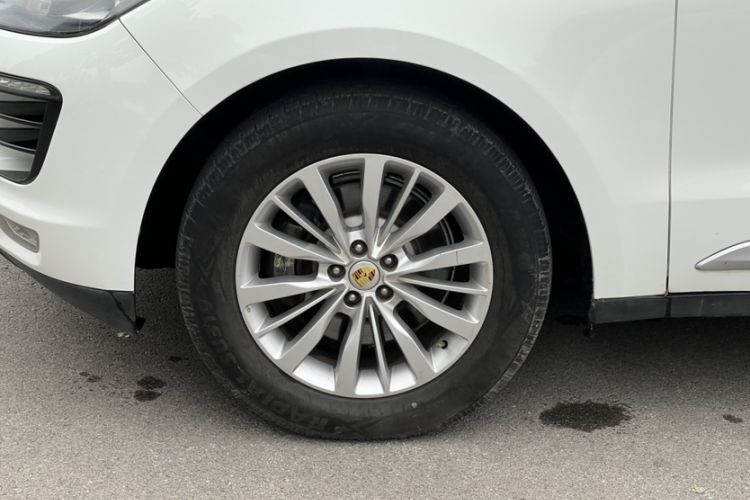 Used Zotye SR9 2017 2.0T Automatic Ultimate Edition Exterior 2