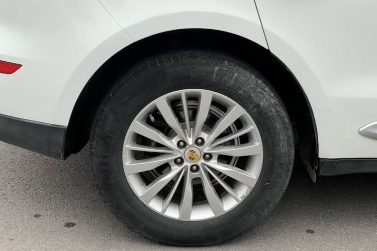Used Zotye SR9 2017 2.0T Automatic Ultimate Edition Exterior 7