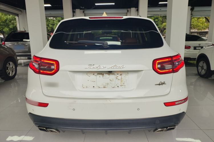 Used Zotye SR9 2017 2.0T Manual "Ultimate Heart" Edition Rear
