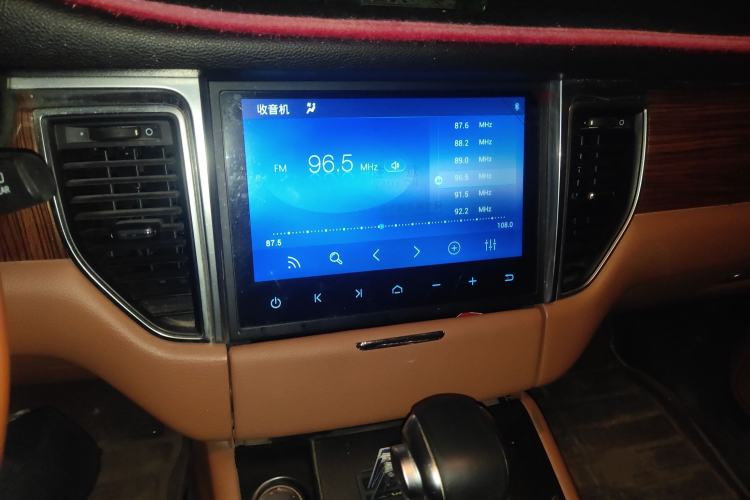Used Zotye SR9 2017 2.0T Automatic Ultimate Light Edition Audio And AC Panel