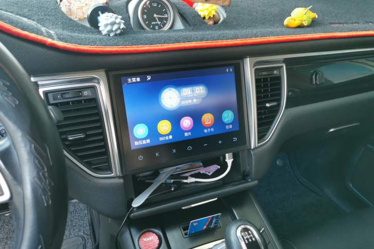 Used Zotye SR9 2017 2.0T Manual "Ultimate Heart" Edition Audio And AC Panel