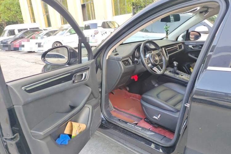 Used Zotye SR9 2017 2.0T Manual "Ultimate Heart" Edition Driver Seat