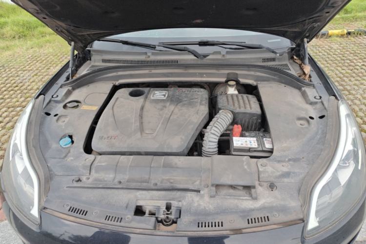 Used Zotye SR9 2017 2.0T Automatic Ultimate Edition Engine Bay