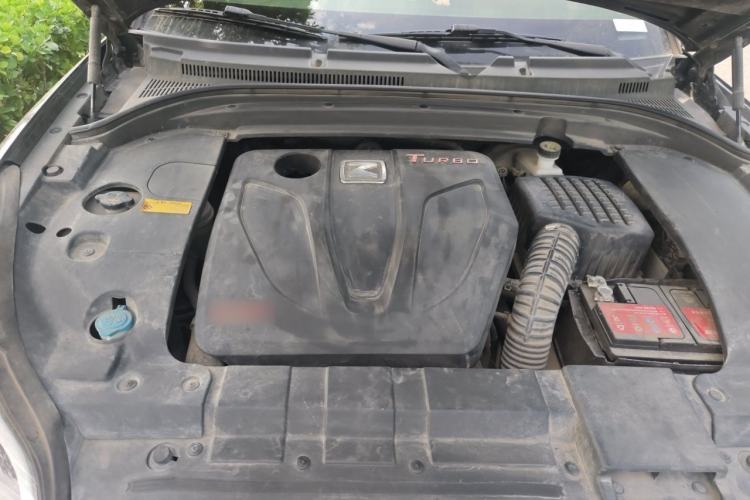 Used Zotye SR9 2017 2.0T Automatic Ultimate Road Edition Engine Bay