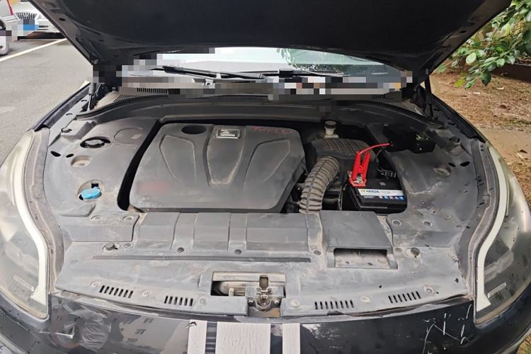 Used Zotye SR9 2017 2.0T Automatic Ultimate Light Edition Engine Bay