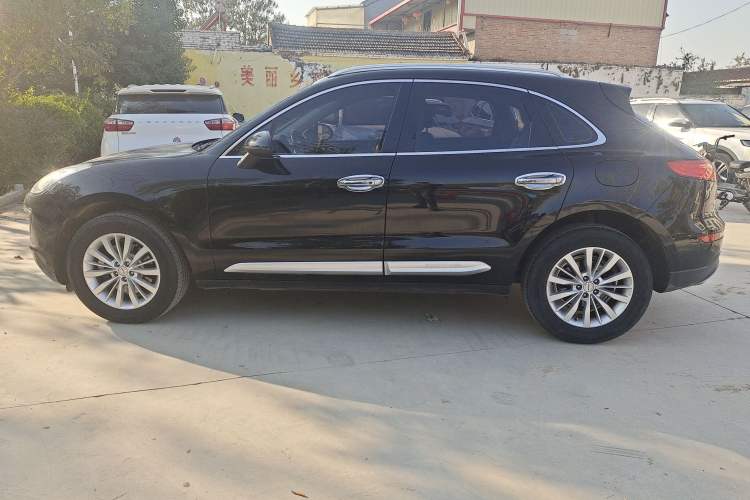Used Zotye SR9 2017 2.0T Automatic Ultimate Light Edition Exterior 5