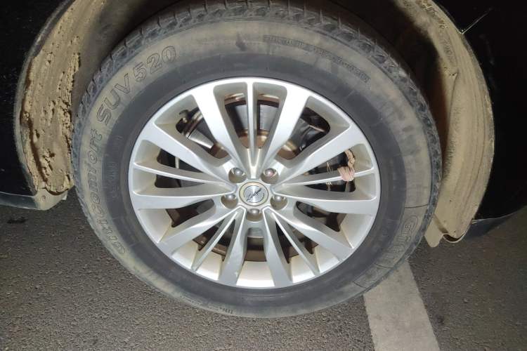 Used Zotye SR9 2017 2.0T Automatic Ultimate Light Edition Exterior 7
