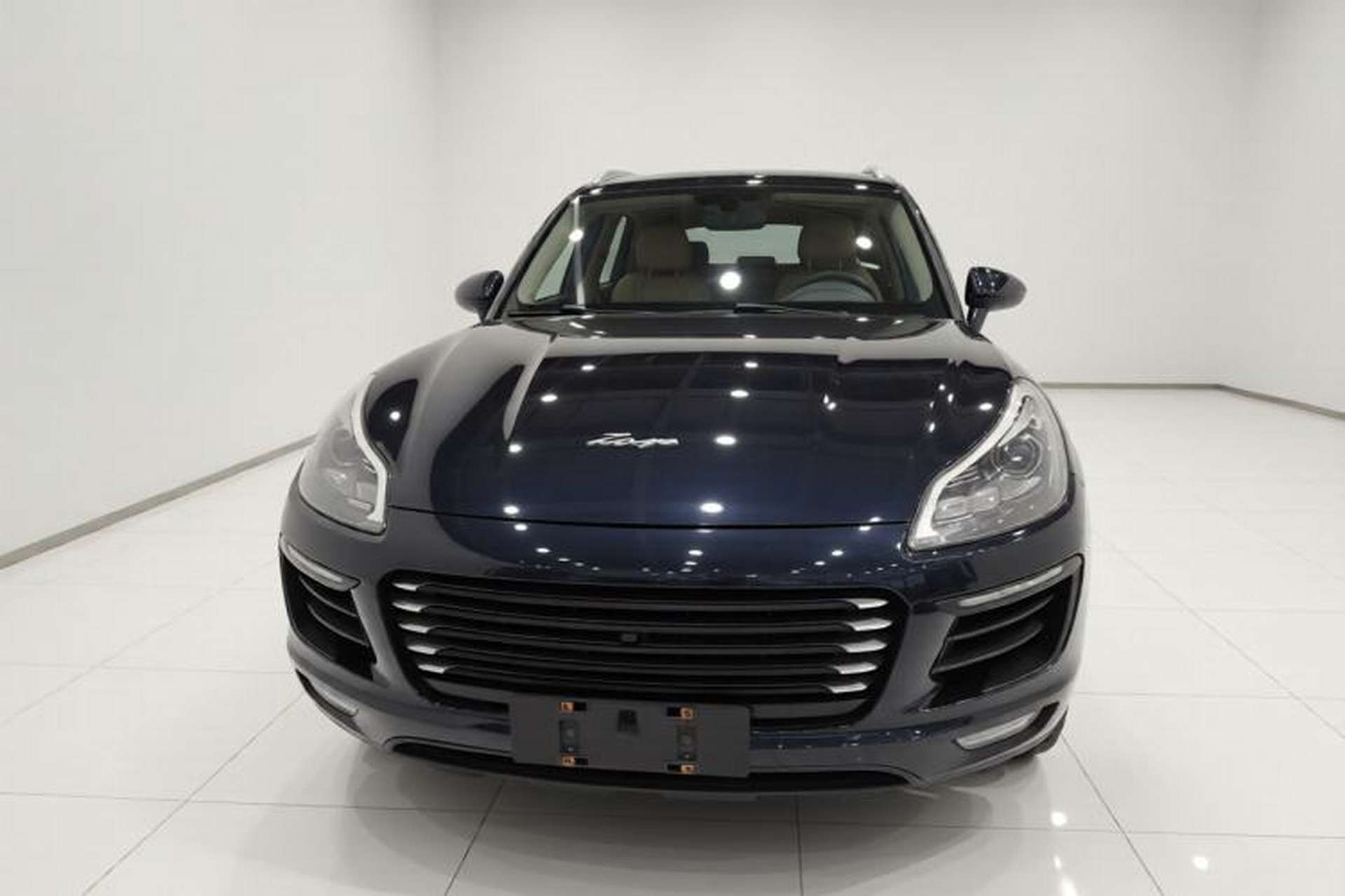Used Zotye SR9 2017 2.0T Manual "Ultimate Road" Edition Front