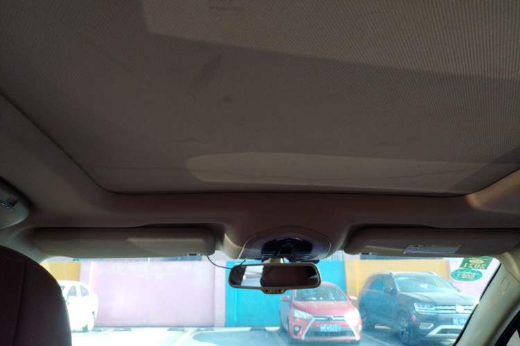 Used Zotye SR9 2017 2.0T Automatic Ultimate Edition Headliner