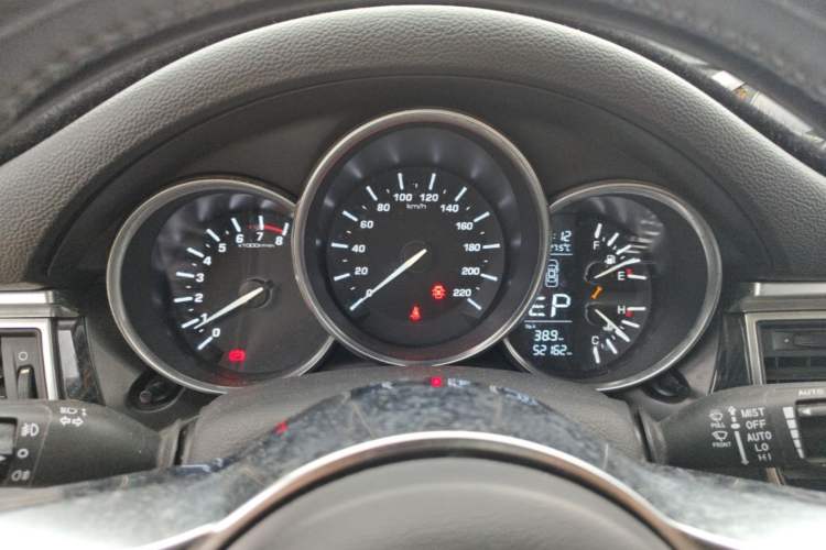 Used Zotye SR9 2017 2.0T Automatic Ultimate Edition Instrument Cluster