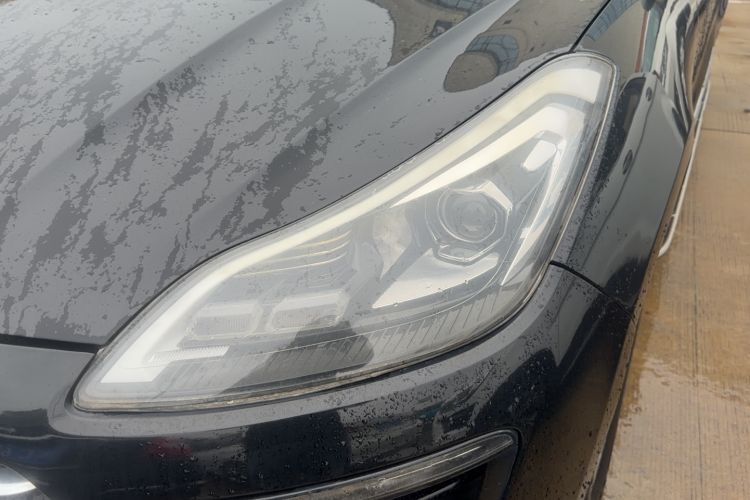 Used Zotye SR9 2017 2.0T Manual "Ultimate Heart" Edition Left Front Headlight