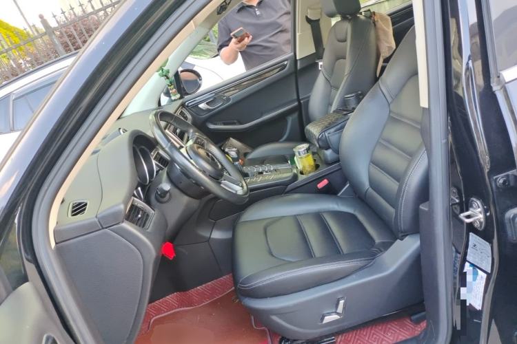 Used Zotye SR9 2017 2.0T Manual "Ultimate Heart" Edition Left Front Seat