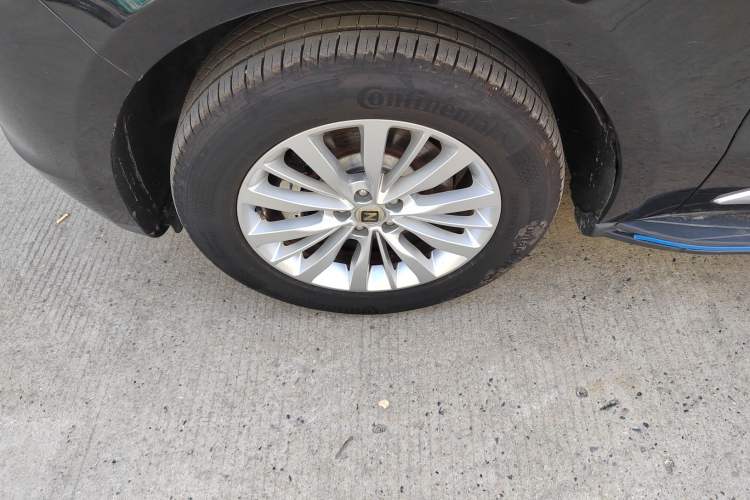 Used Zotye SR9 2017 2.0T Manual "Ultimate Heart" Edition Left Front Wheel Hub