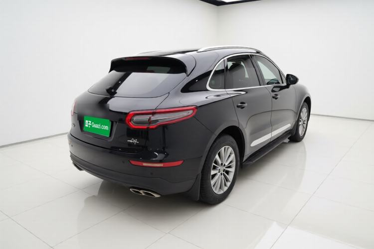 Used Zotye SR9 2017 2.0T Automatic Ultimate Edition Rear Right 45 Deg