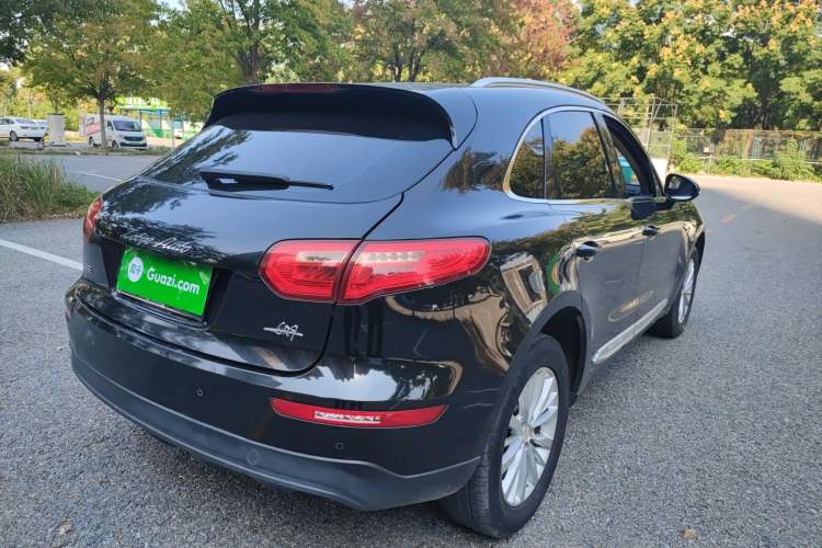 Used Zotye SR9 2017 2.0T Automatic Ultimate Road Edition Rear Right 45 Deg