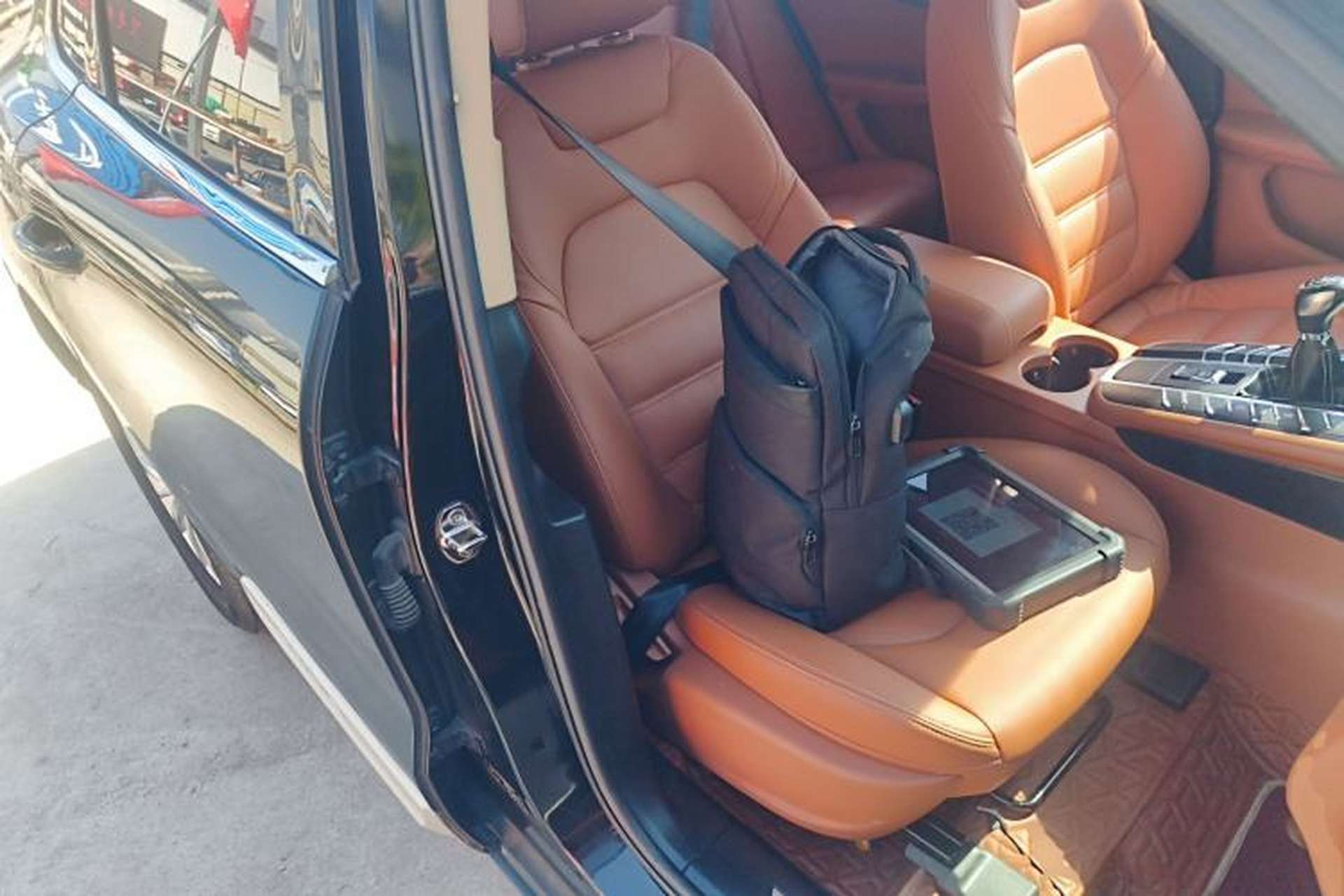 Used Zotye SR9 2017 2.0T Manual "Ultimate Road" Edition Right Front Seat
