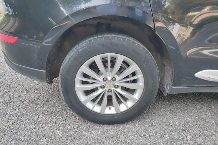 Used Zotye SR9 2017 2.0T Automatic Ultimate Road Edition Right Rear Wheel Hub