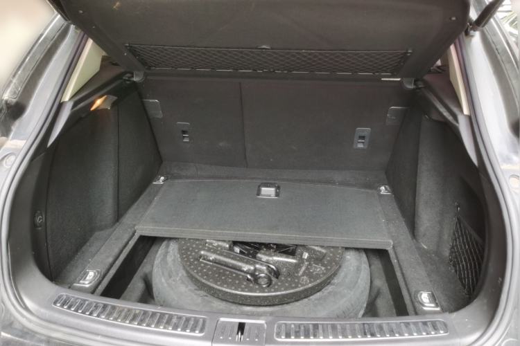 Used Zotye SR9 2017 2.0T Automatic Ultimate Edition Trunk