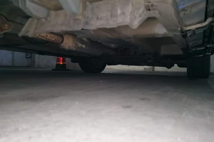 Used Zotye SR9 2017 2.0T Automatic Ultimate Edition Chassis Rear Right