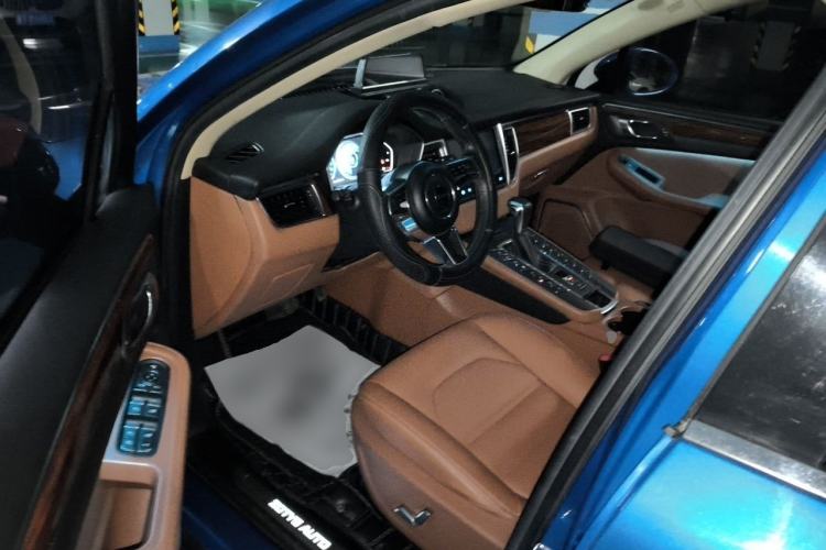 Used Zotye SR9 2017 2.0T Automatic Ultimate Dream Edition Driver Seat