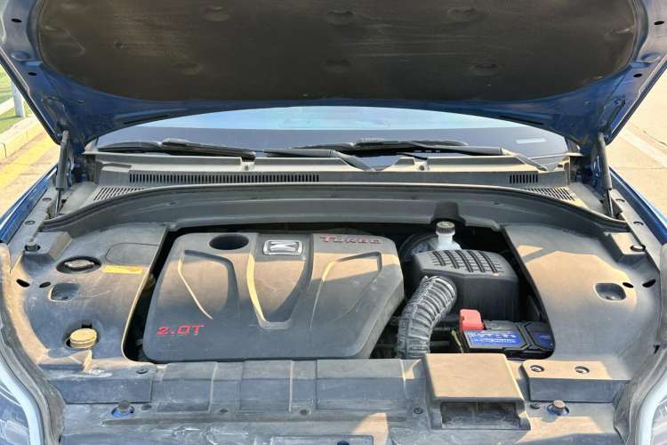 Used Zotye SR9 2017 2.0T Automatic Ultimate Light Edition Engine Bay