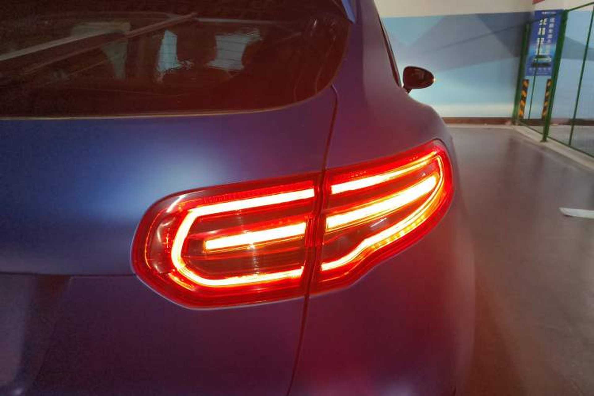 Used Zotye SR9 2017 2.0T Automatic Ultimate Edition Exterior 3